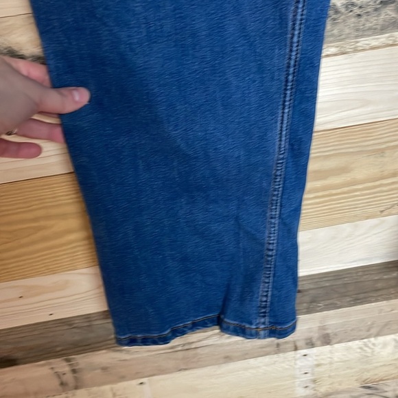 George size 40x30 Medium Wash Relaxed Regular Fit Straight Leg Stretchy Jeans - Picture 6 of 11